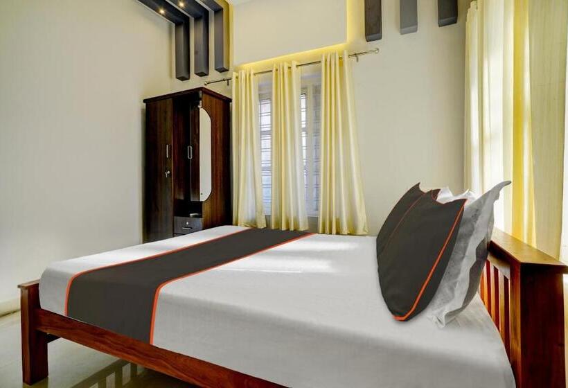 스탠다드 룸, Oyo Thaikkattukara Residency