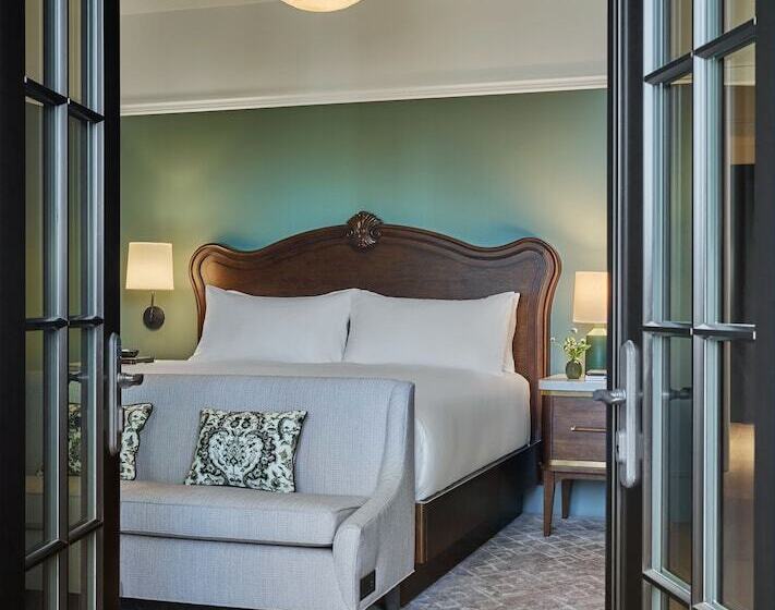 Номер Deluxe, Pendry Natirar