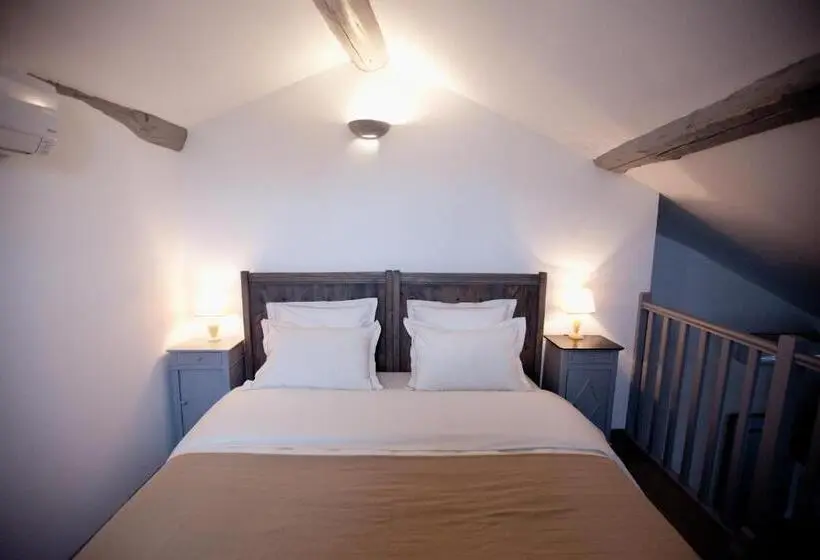 Perhestudio, Mas D Alaure B&b