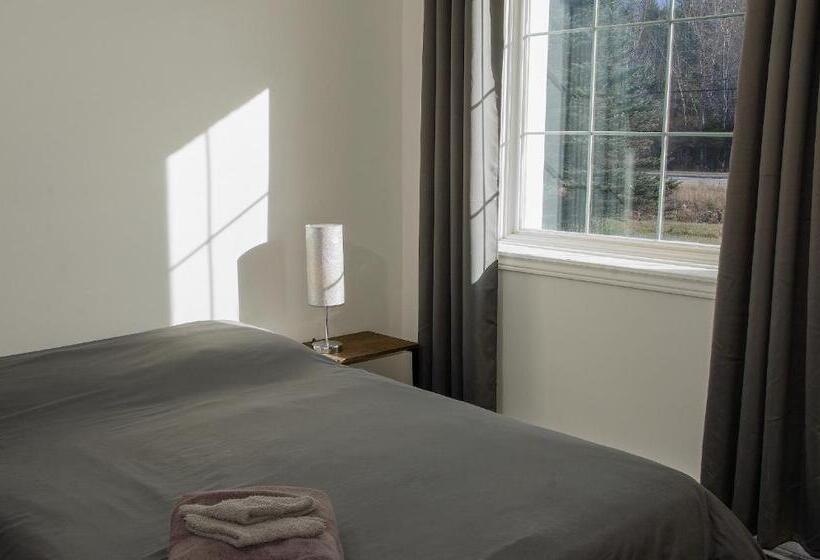 标准间, Prospectors Inn