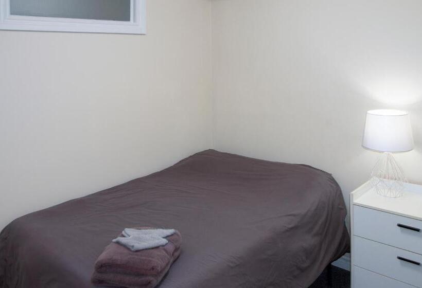 家庭套房, Prospectors Inn