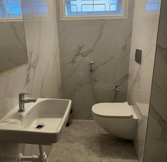 Quarto Economy, Daya S Stay @ Pondicherry