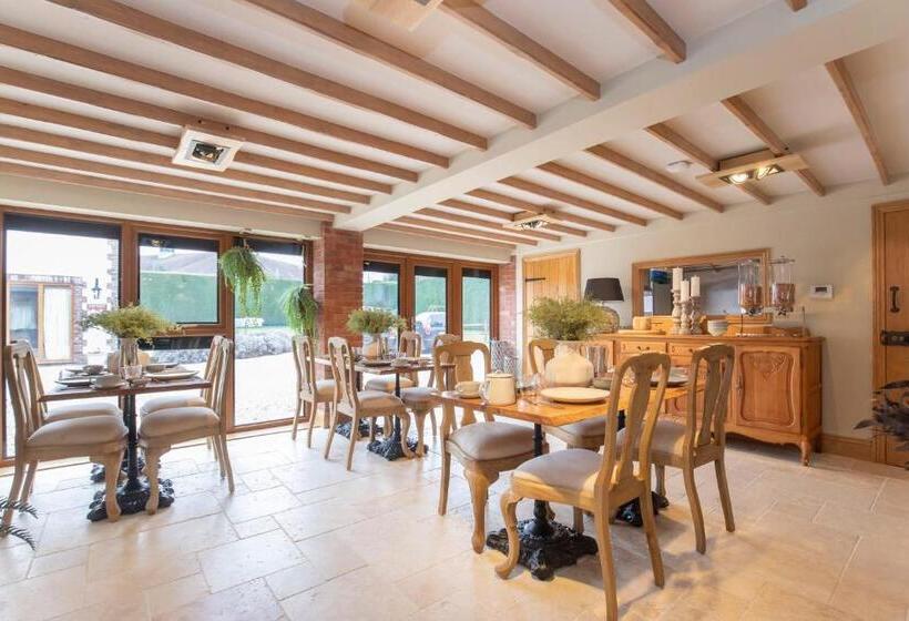 Люкс Deluxe Кровать Кинг, Stable Lodge   Boutique Bed & Breakfast