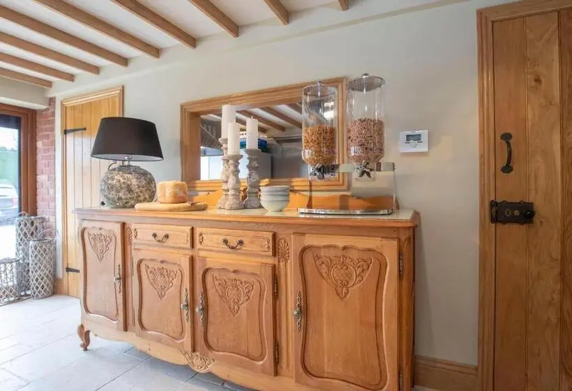 キングサイズベッドのデラックスルーム, Stable Lodge Boutique Bed & Breakfast