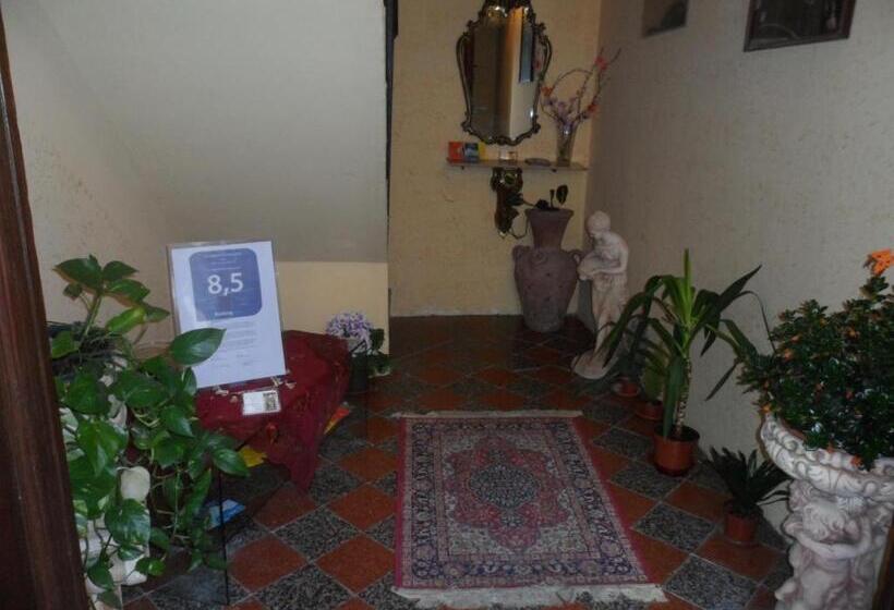 带共用浴室的标准房间, B&b Il Vecchio Messina