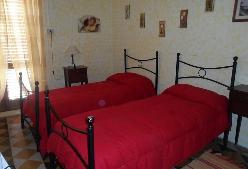 标准单人间共用浴室, B&b Il Vecchio Messina