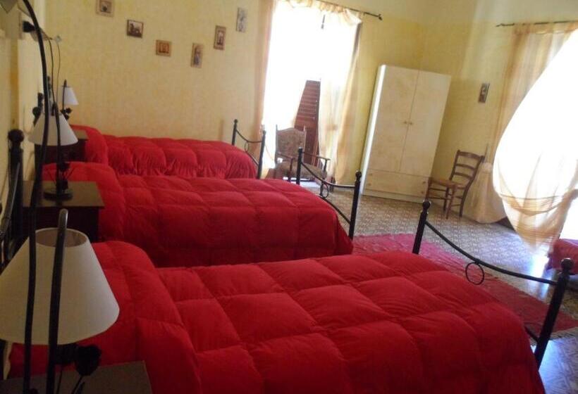 标准三人间共用浴室, B&b Il Vecchio Messina