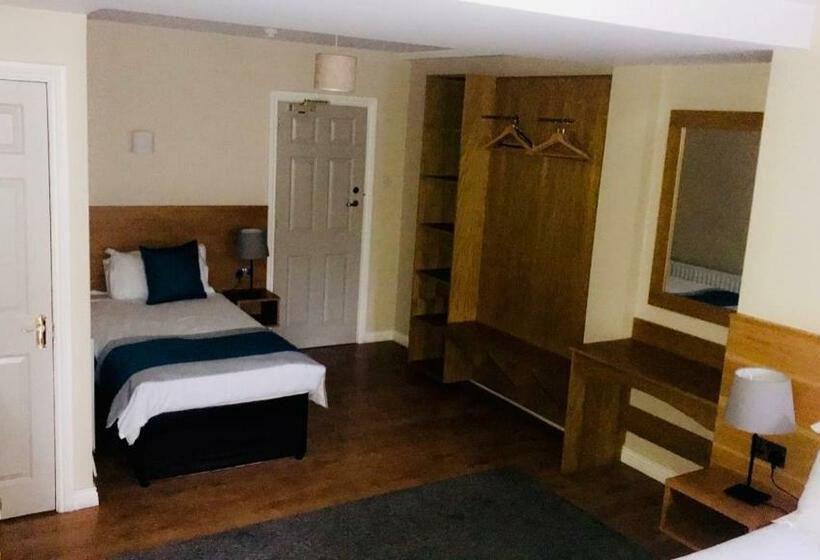 Семейный Номер, Belfast House