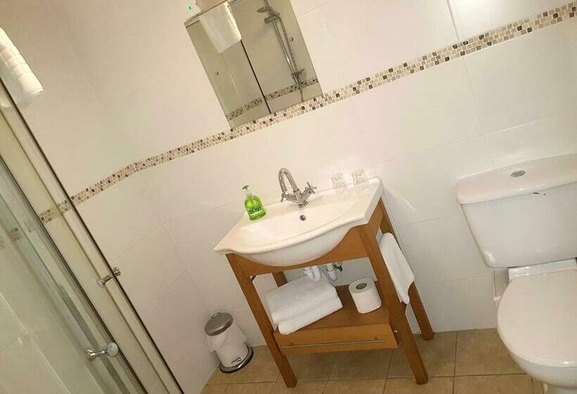 标准间, Belfast House