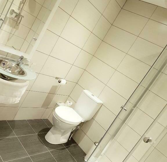 Номер Стандарт, Belfast House