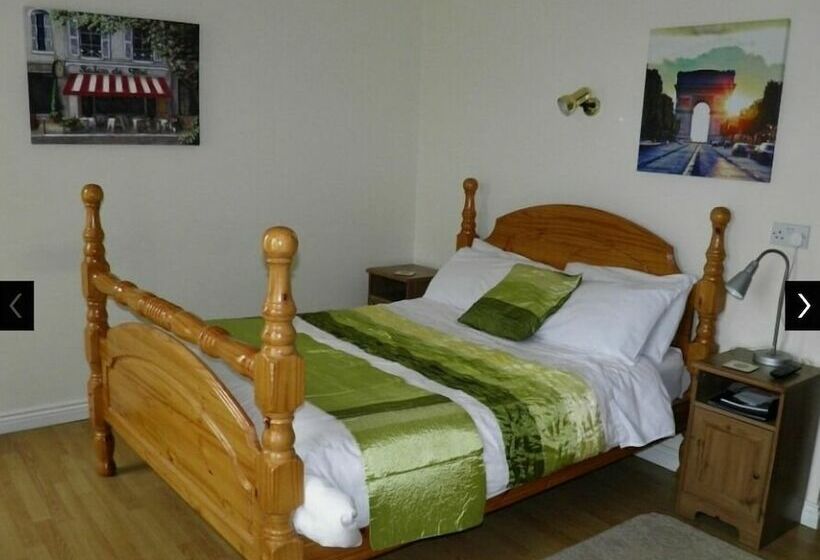 标准间, Belfast House