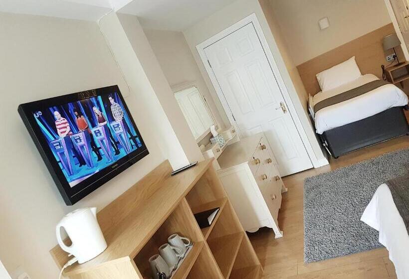 家庭间, Belfast House