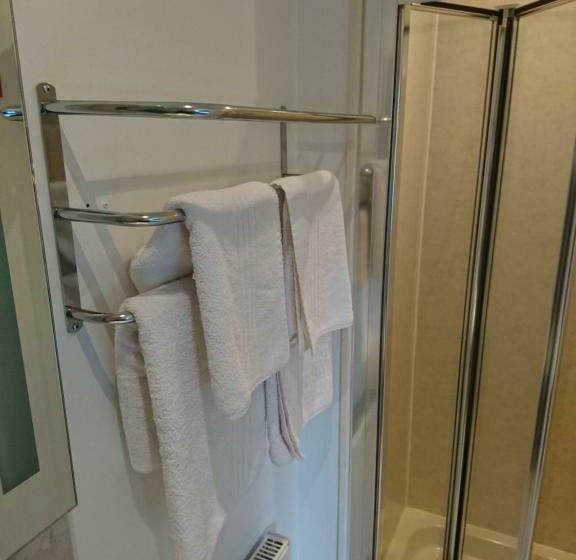 חדר דלוקס, Skye Haven