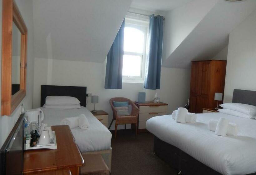 家庭间, The Oasis