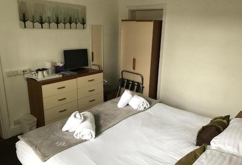 基本间, The Oasis