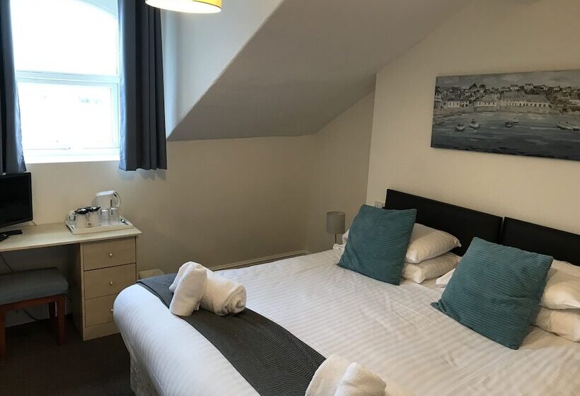 标准间带山景, The Oasis