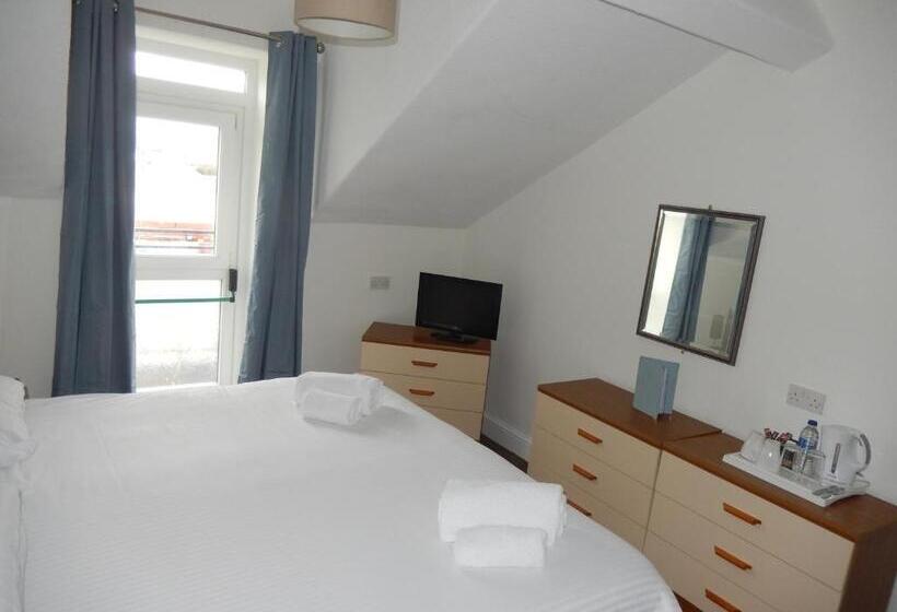 标准间带山景, The Oasis