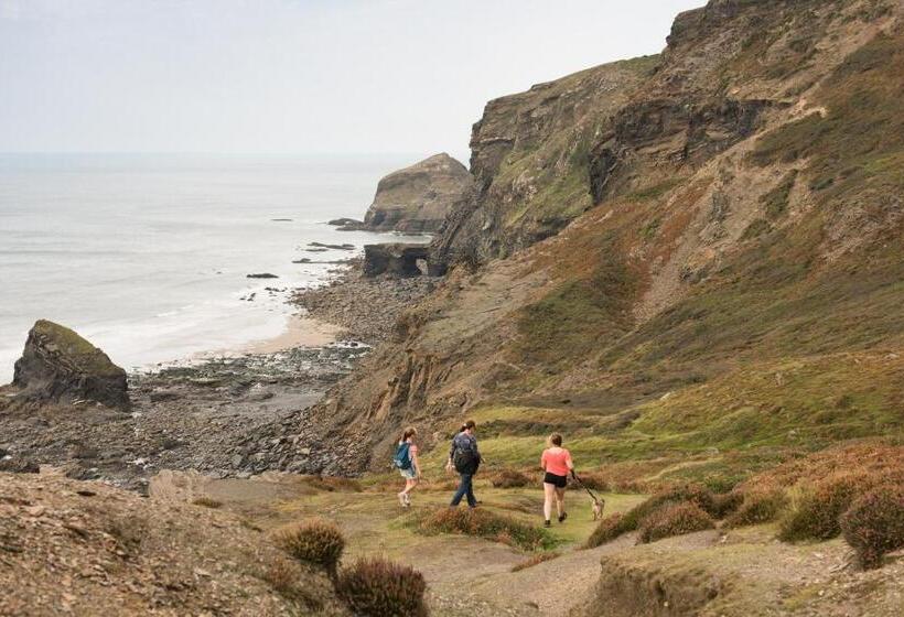 침실 1개 주택, Trevigue Farm