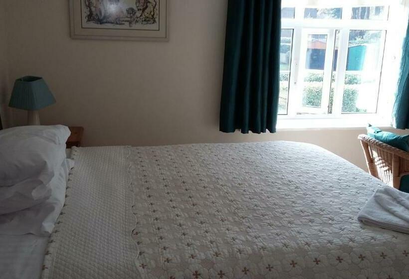 Семейный Номер, Church End Farm Bed And Breakfast