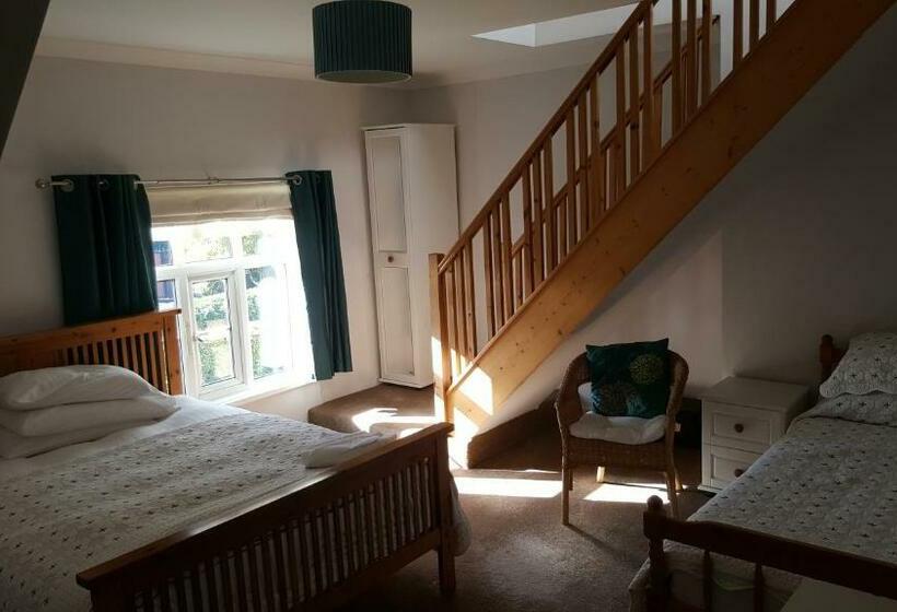 Семейный Номер, Church End Farm Bed And Breakfast