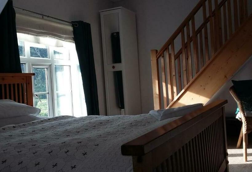 Семейный Номер, Church End Farm Bed And Breakfast