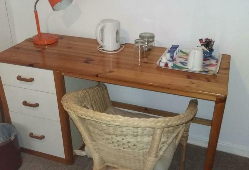 Номер Стандарт Индивидуальный, Church End Farm Bed And Breakfast