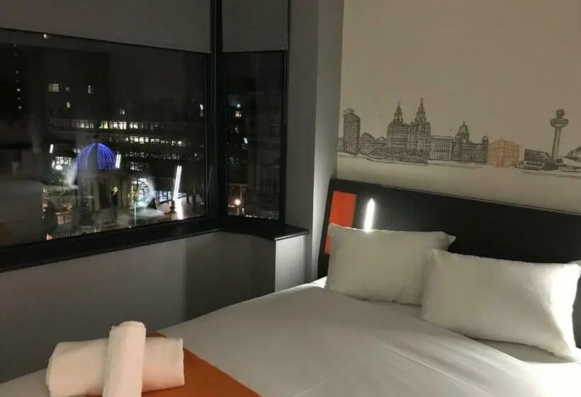 Standard-huone, Easyhotel Liverpool