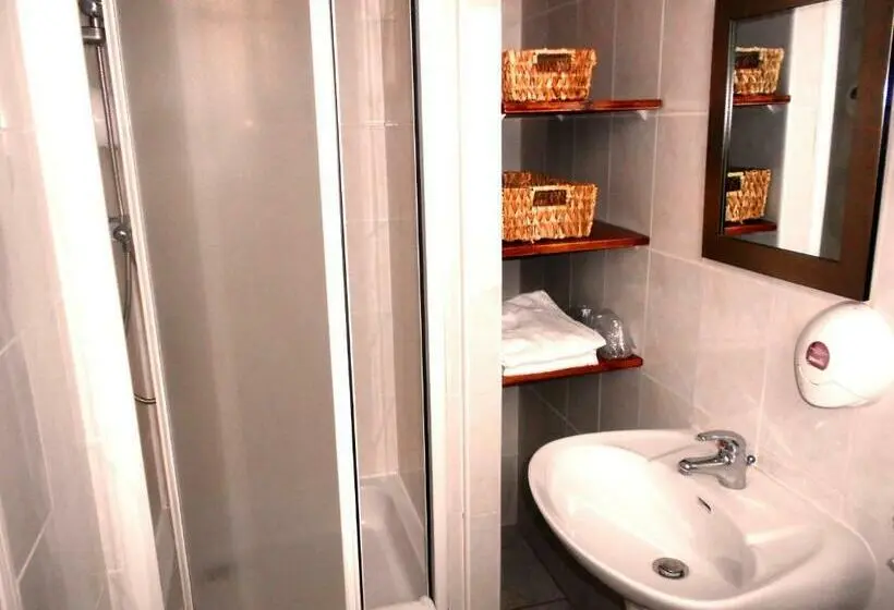 Standard-huone, Hôtel Le P'tit Monde