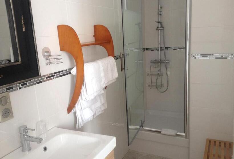 חדר יוקרתי, Hôtel Le P'tit Monde