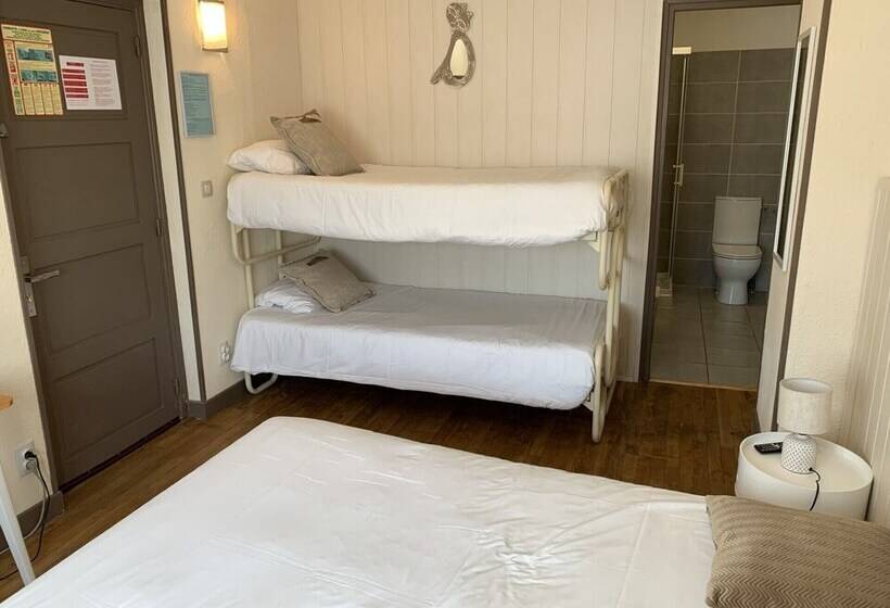 חדר משפחתי, Hôtel Le P'tit Monde