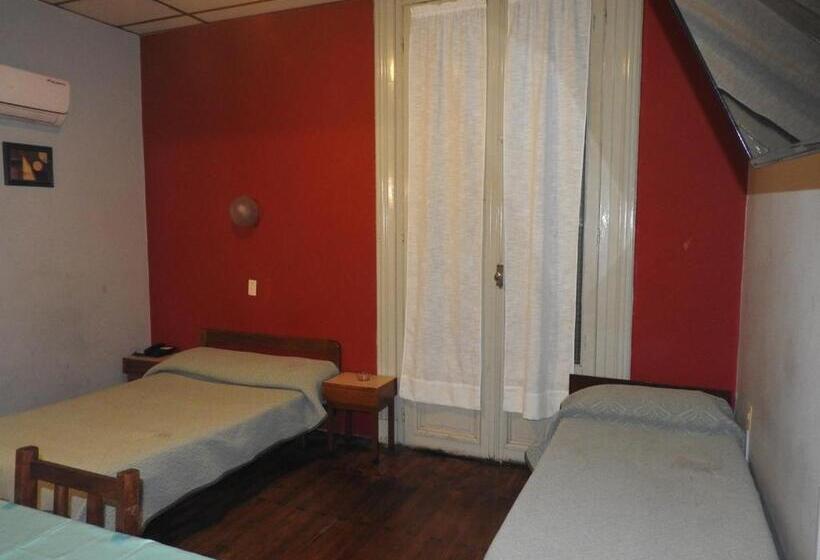 اتاق استاندارد سه نفره, Ideal