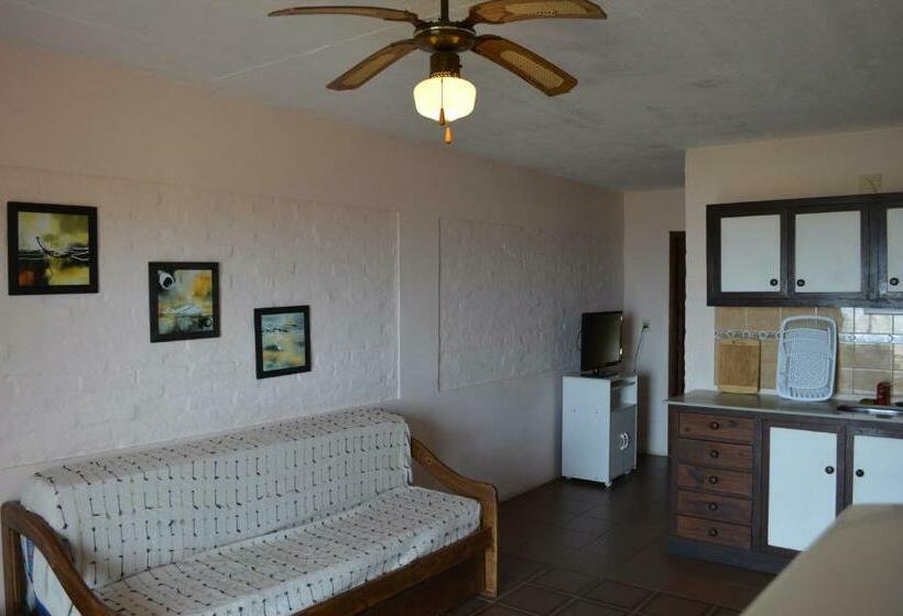 شقة غرفة واحدة, Marina Punta Colorada