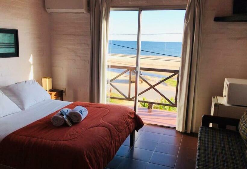 غرفة قياسية, Marina Punta Colorada