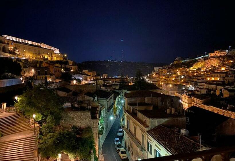 Superior Szoba Kilátással, San Giorgio Modica