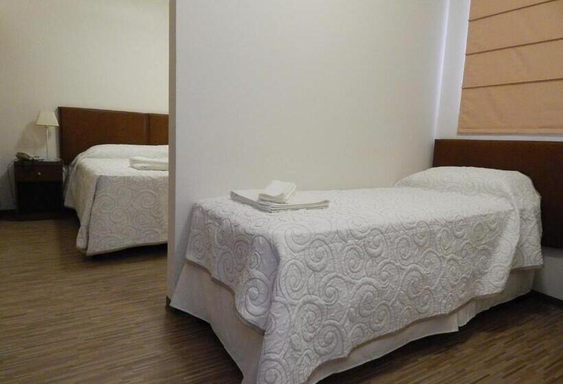 غرفة قياسية ثلاثية, Timbó