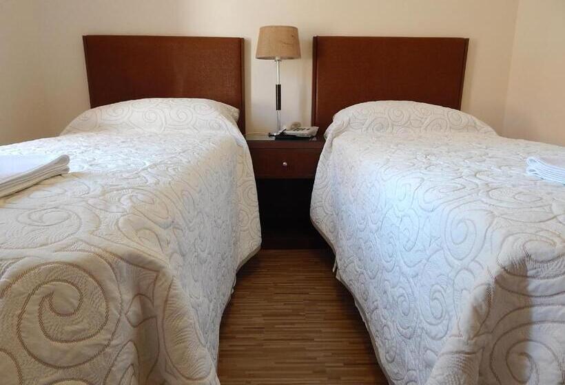 غرفة قياسية رباعية, Timbó