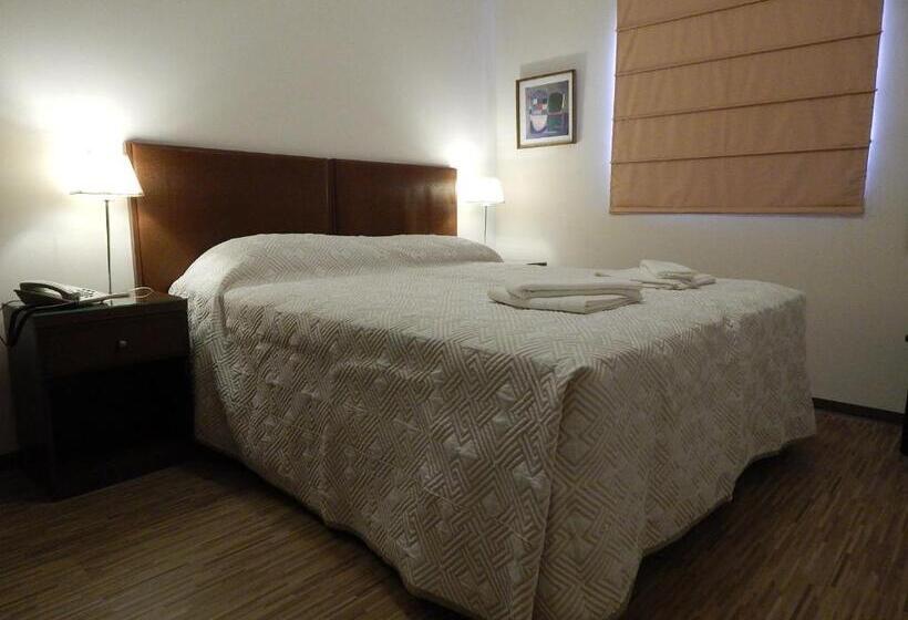 غرفة قياسية, Timbó