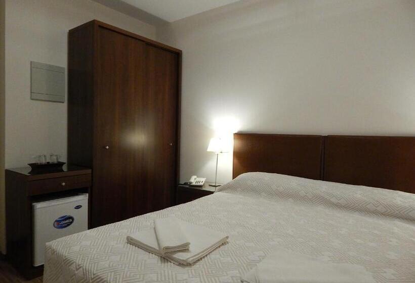 غرفة قياسية, Timbó