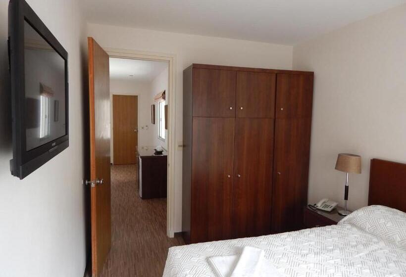 غرفة سوبيريور ثلاثية, Timbó