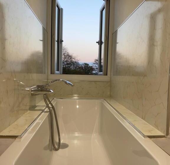 סוויטה משפחתית, Woodhouse Farm Lodge