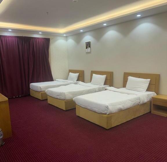 Номер Стандарт Трехместный, فندق المغاربي 2