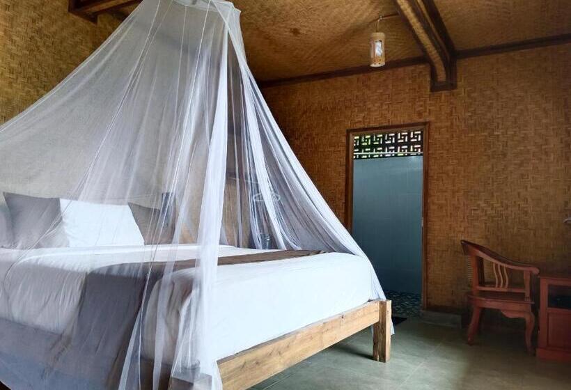 חדר סטנדרט עם טרסה, Kraras Munduk Guest House & Donbiyu Rendezvous Restaurant