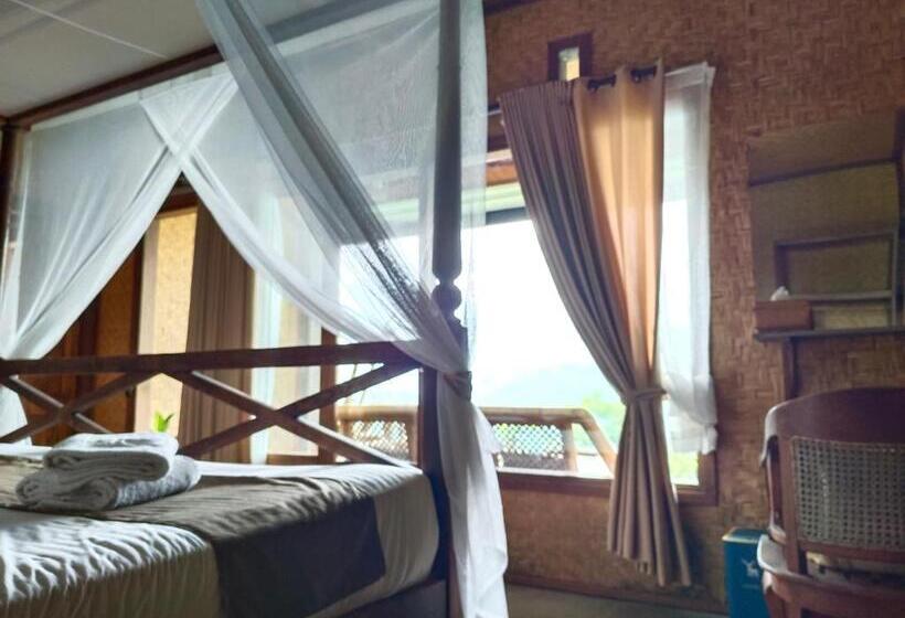 חדר סטנדרט עם טרסה, Kraras Munduk Guest House & Donbiyu Rendezvous Restaurant