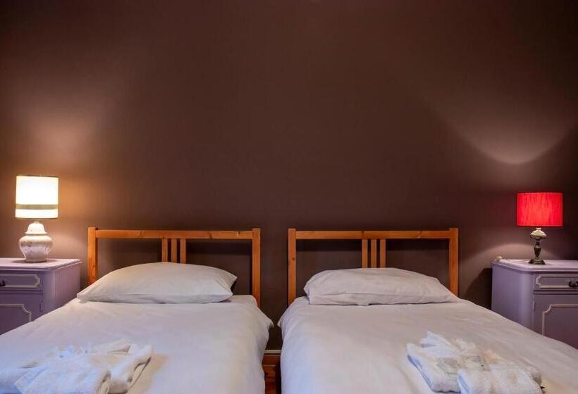 اتاق استاندارد, La Casa Del Teatro Hostel