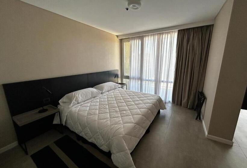 Номер Deluxe Кровать Кинг, Graciana Residences Apart