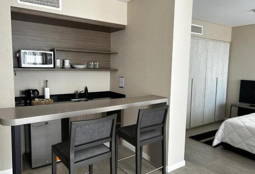 Номер Deluxe Кровать Кинг, Graciana Residences Apart