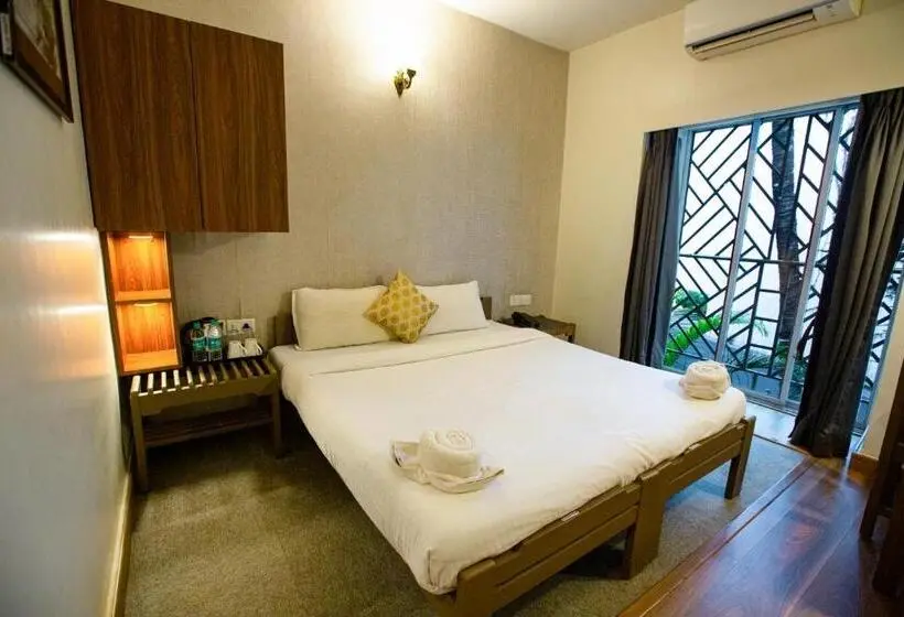 Chambre Supérieure, Bela Goa