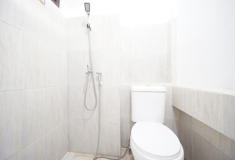 غرفة قياسية, Homestay & Cafe Blessings Near Station Center Town Redpartner