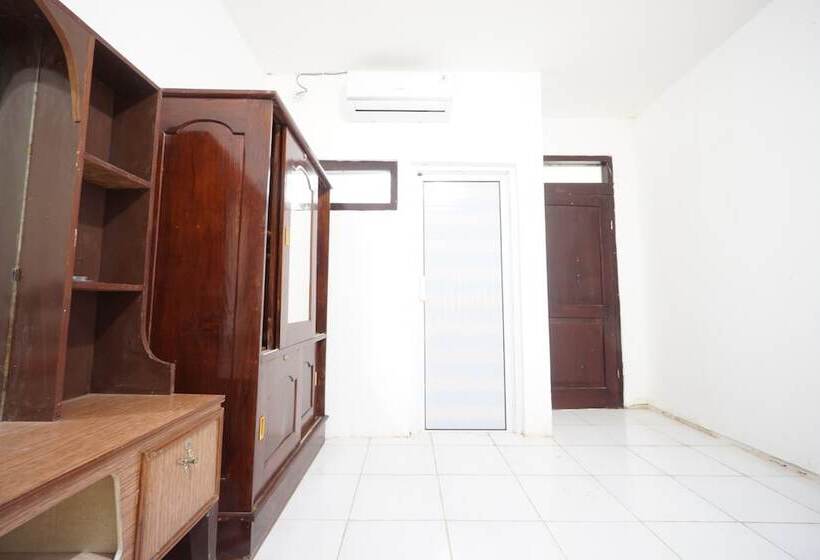 غرفة ديلوكس, Homestay & Cafe Blessings Near Station Center Town Redpartner