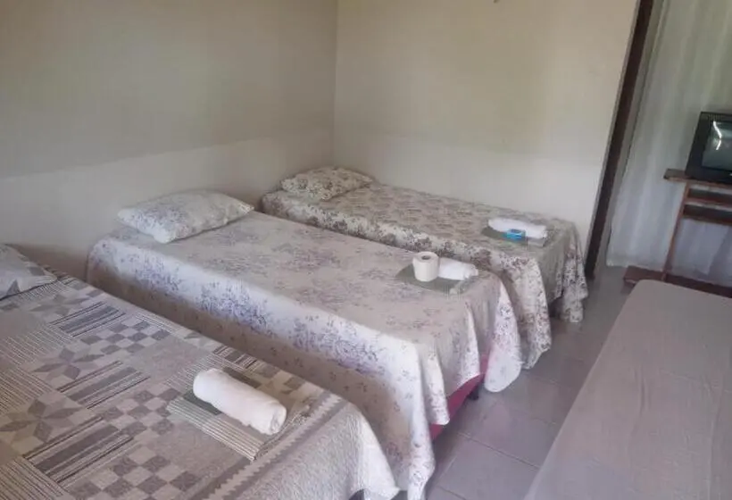 Quarto Triplo Standart, Pousada Mazolas